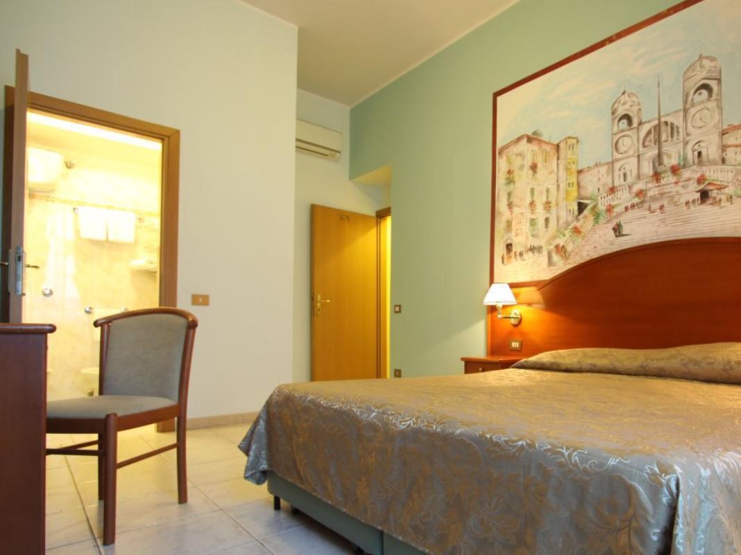 Nazional Rooms Roma Eksteriør bilde