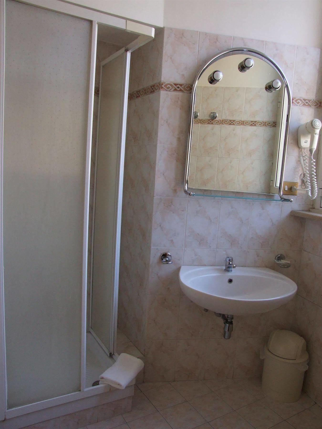 Nazional Rooms Roma Eksteriør bilde
