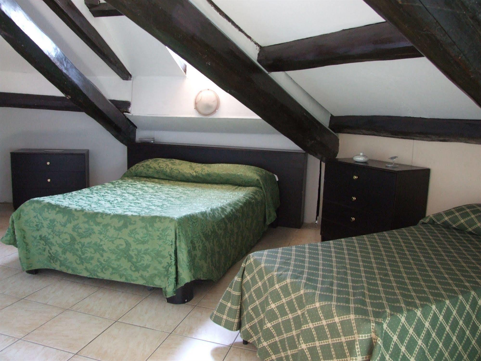 Nazional Rooms Roma Eksteriør bilde