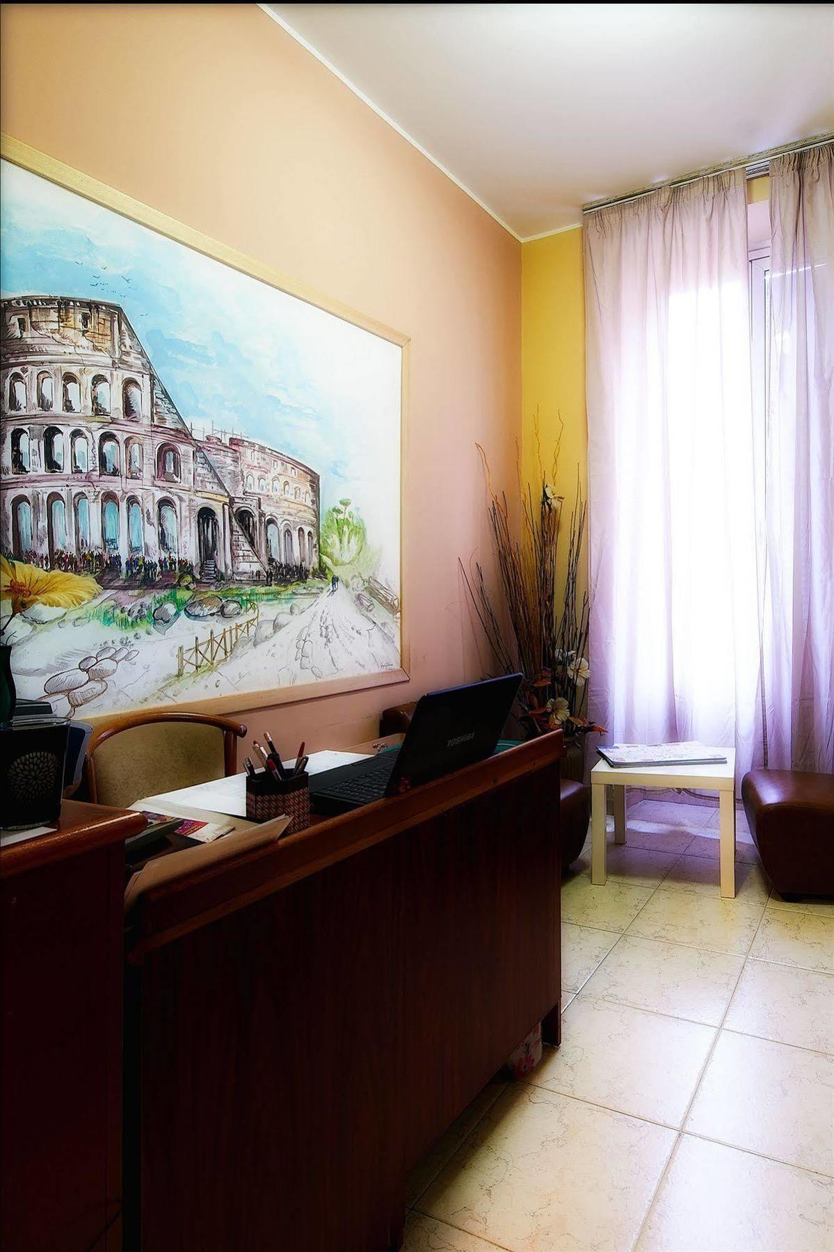 Nazional Rooms Roma Eksteriør bilde