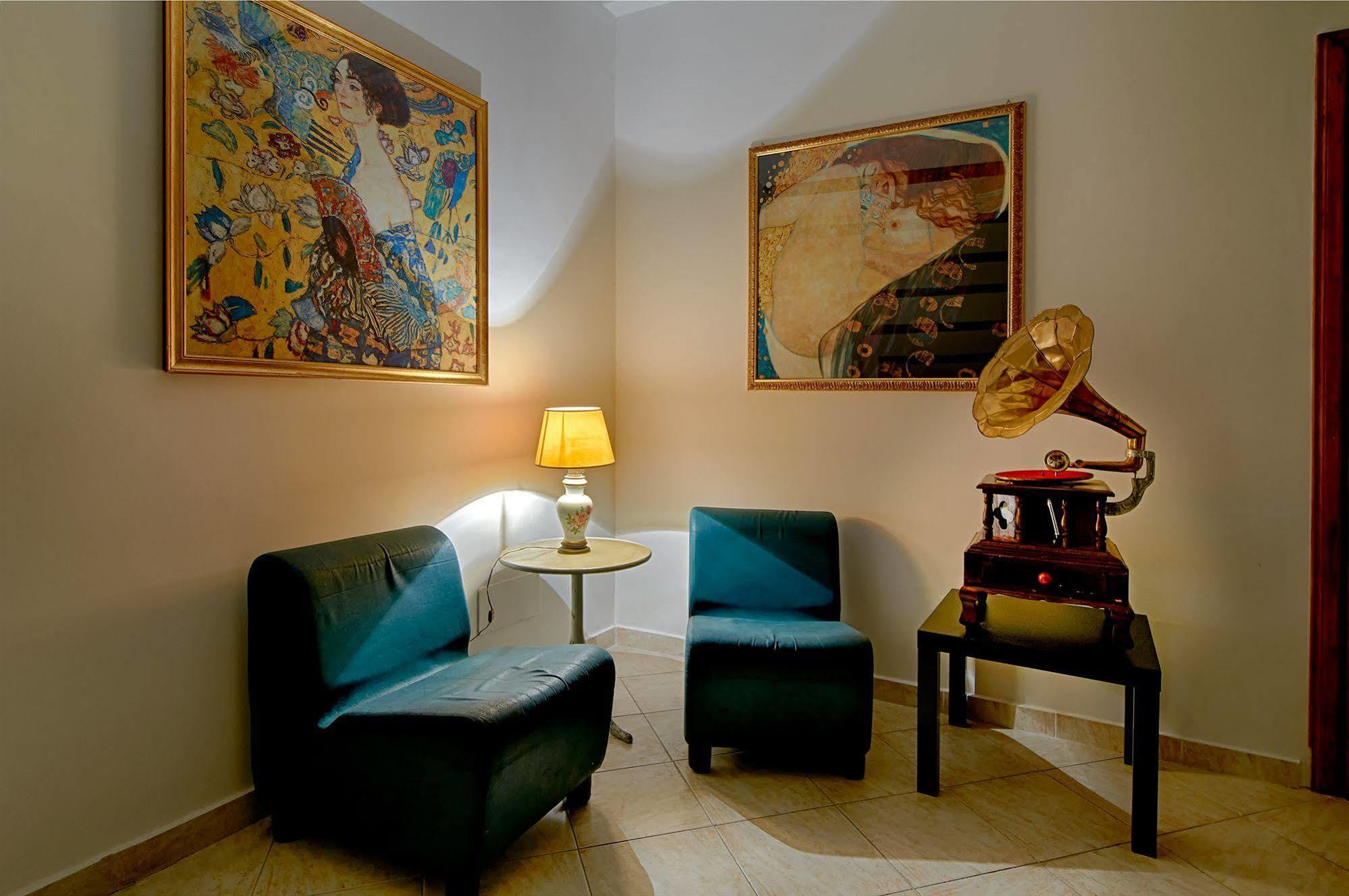 Nazional Rooms Roma Eksteriør bilde